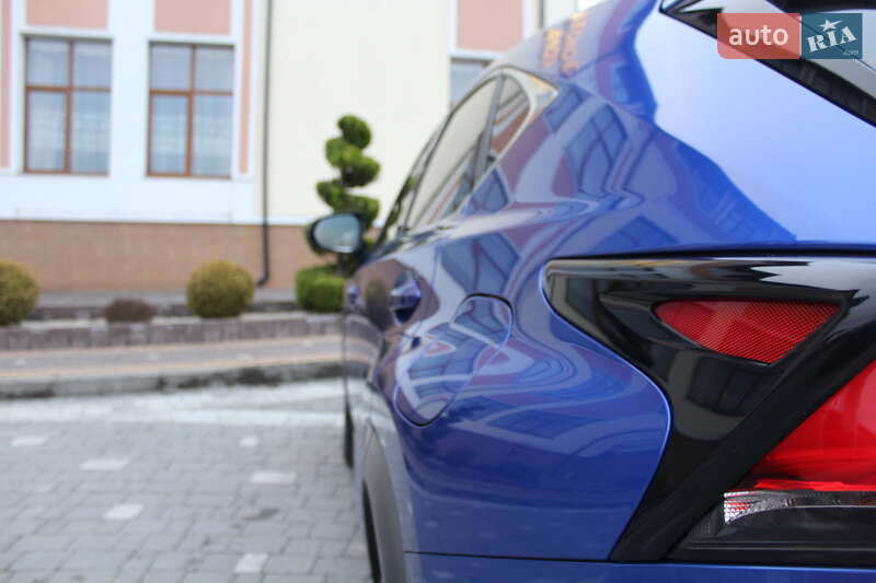 Позашляховик / Кросовер Lexus NX 2016 в Трускавці