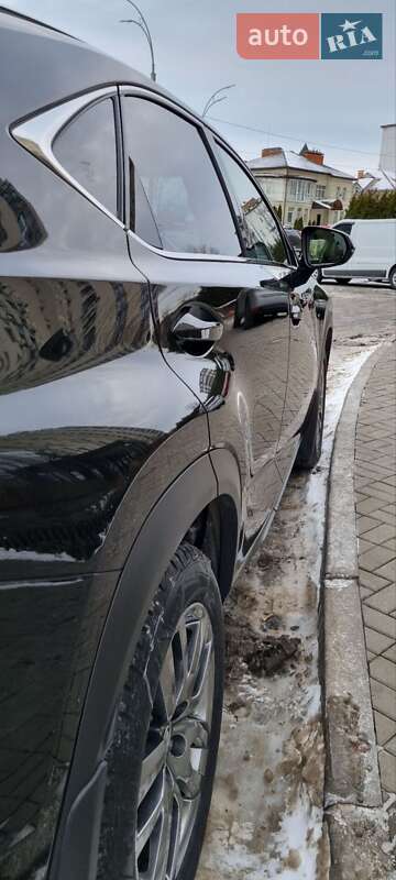 Внедорожник / Кроссовер Lexus NX 2018 в Киеве