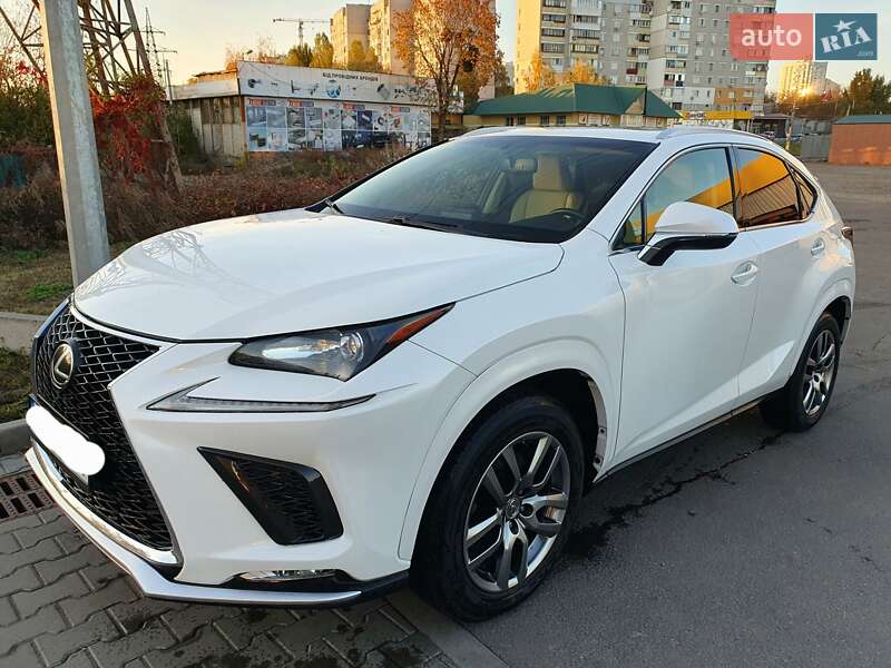 Lexus NX 2016
