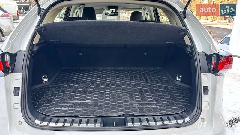 Позашляховик / Кросовер Lexus NX 2014 в Хмельницькому фото 16 Позашляховик / Кросовер Lexus NX 2014 в Хмельницькому
