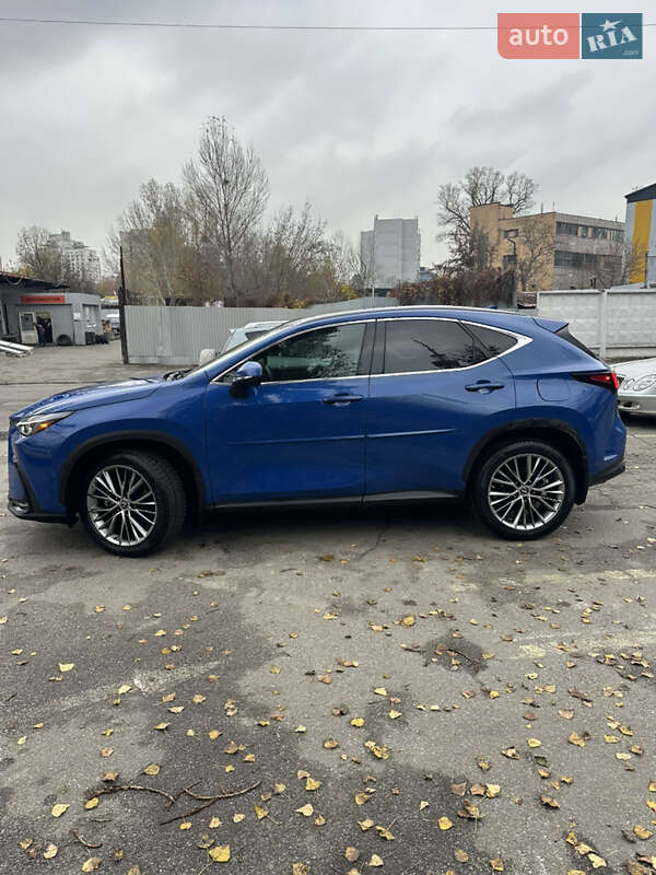 Внедорожник / Кроссовер Lexus NX 2022 в Киеве