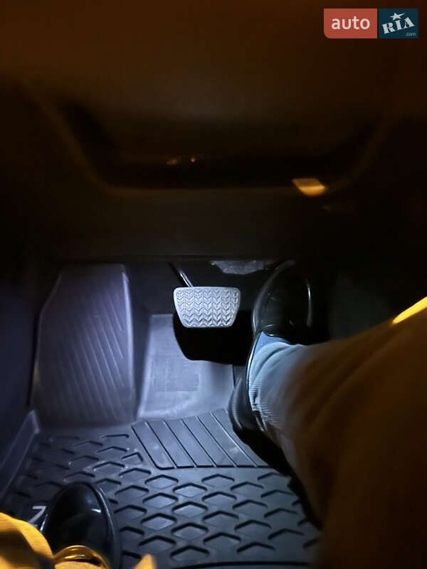 Внедорожник / Кроссовер Lexus NX 2022 в Киеве