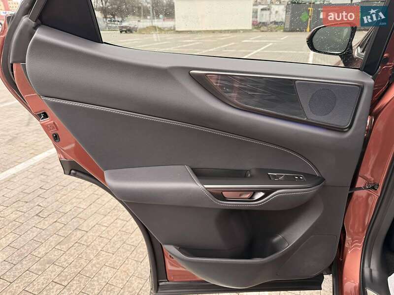 Внедорожник / Кроссовер Lexus NX 2024 в Одессе