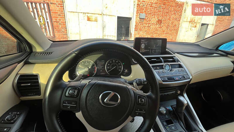 Внедорожник / Кроссовер Lexus NX 2021 в Киеве