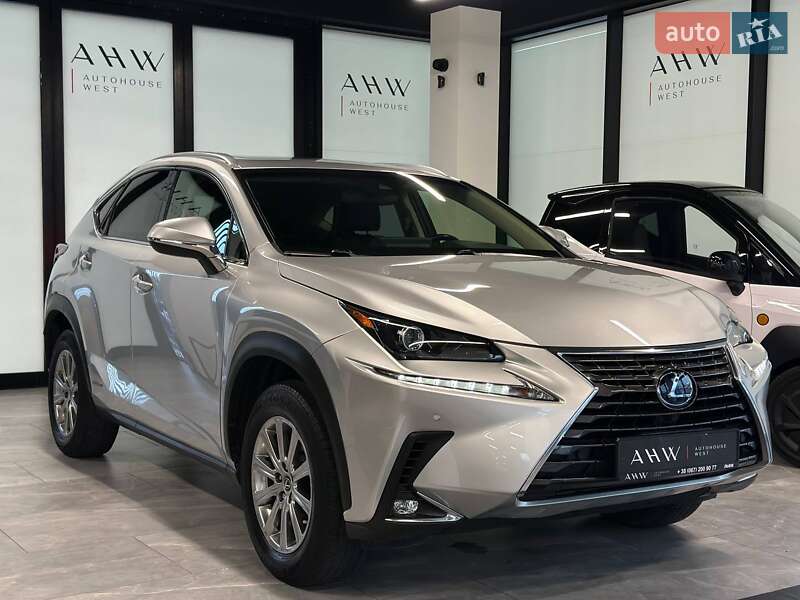 Внедорожник / Кроссовер Lexus NX 2018 в Львове