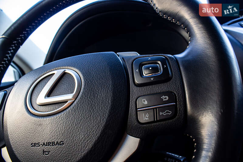 Внедорожник / Кроссовер Lexus NX 2018 в Львове