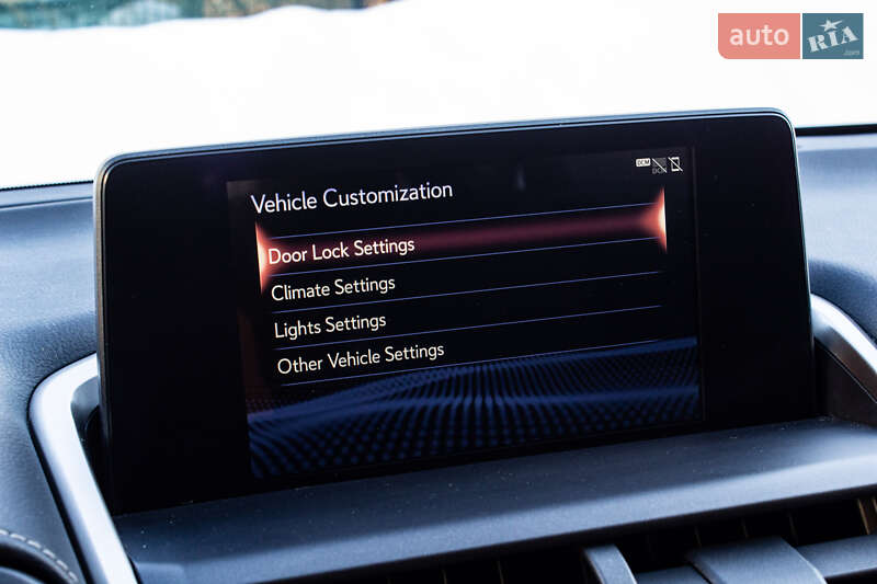 Внедорожник / Кроссовер Lexus NX 2018 в Львове