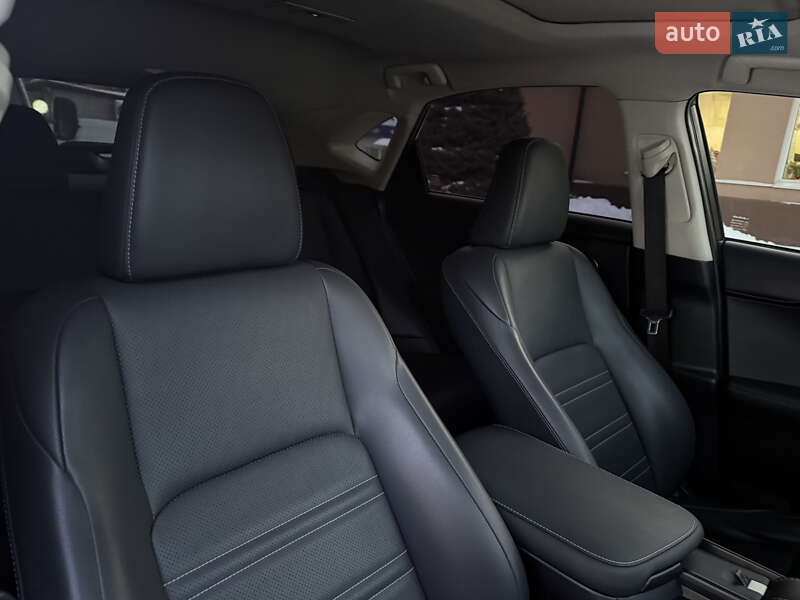 Внедорожник / Кроссовер Lexus NX 2015 в Днепре фото 41 Внедорожник / Кроссовер Lexus NX 2015 в Днепре