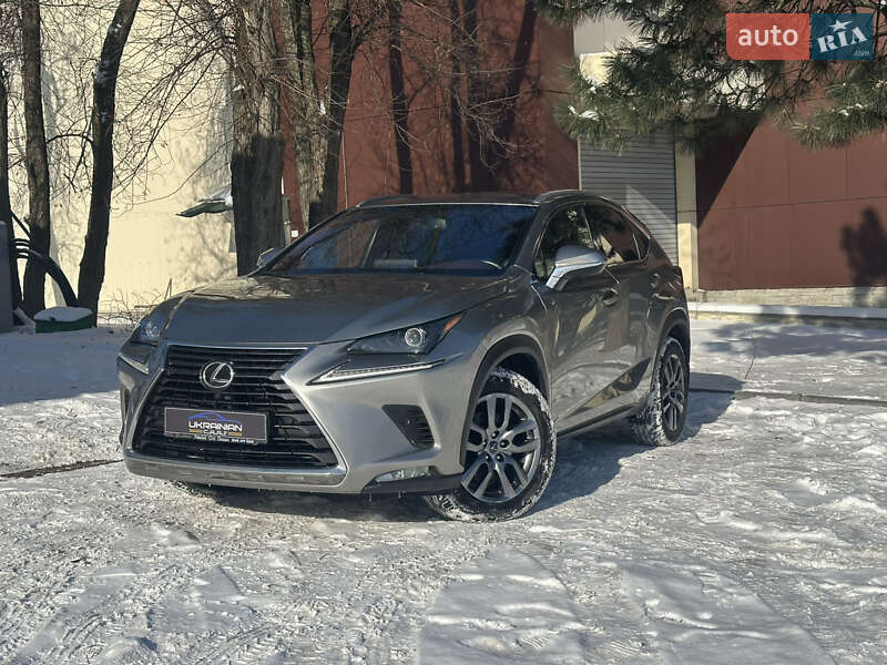 Lexus NX 2017