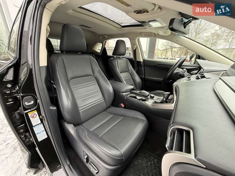 Внедорожник / Кроссовер Lexus NX 2014 в Киеве