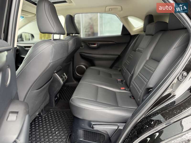 Внедорожник / Кроссовер Lexus NX 2014 в Киеве