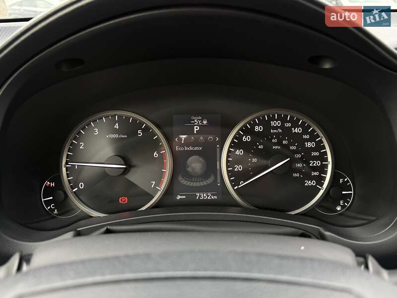 Внедорожник / Кроссовер Lexus NX 2014 в Киеве