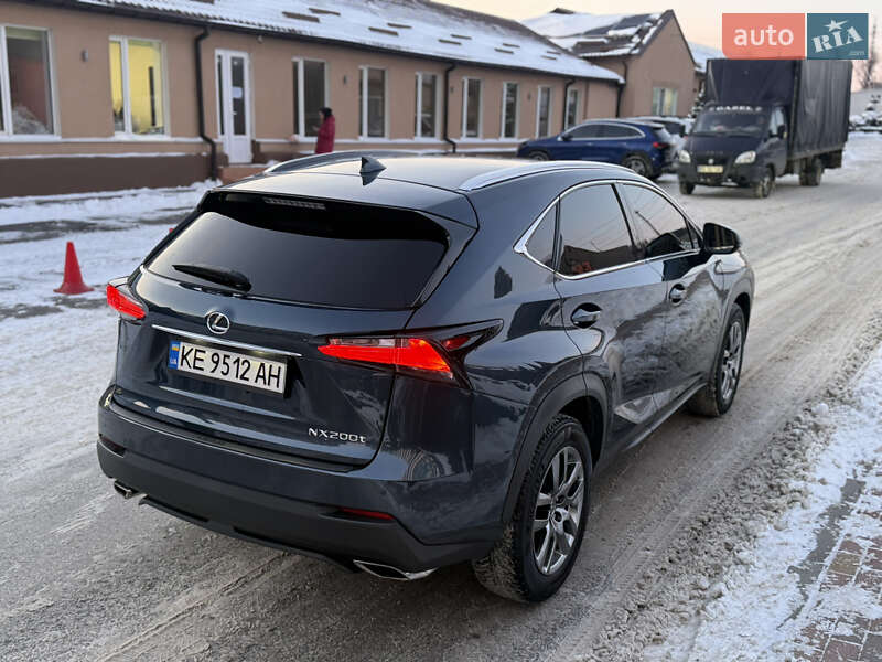 Внедорожник / Кроссовер Lexus NX 2015 в Днепре