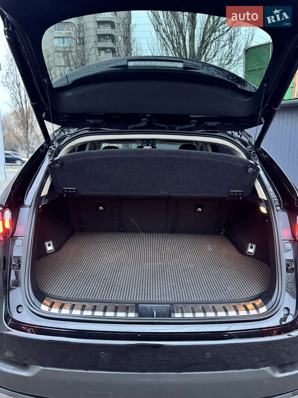 Позашляховик / Кросовер Lexus NX 2015 в Запоріжжі