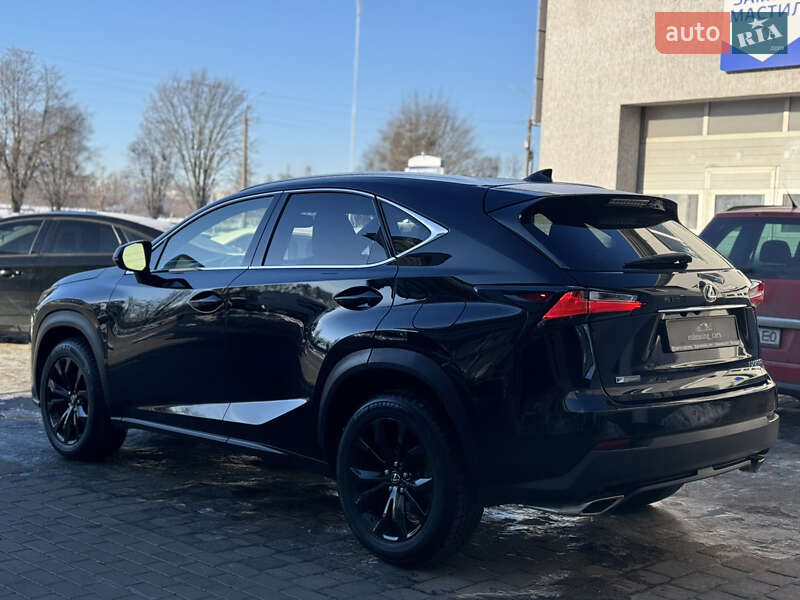 Внедорожник / Кроссовер Lexus NX 2017 в Луцке
