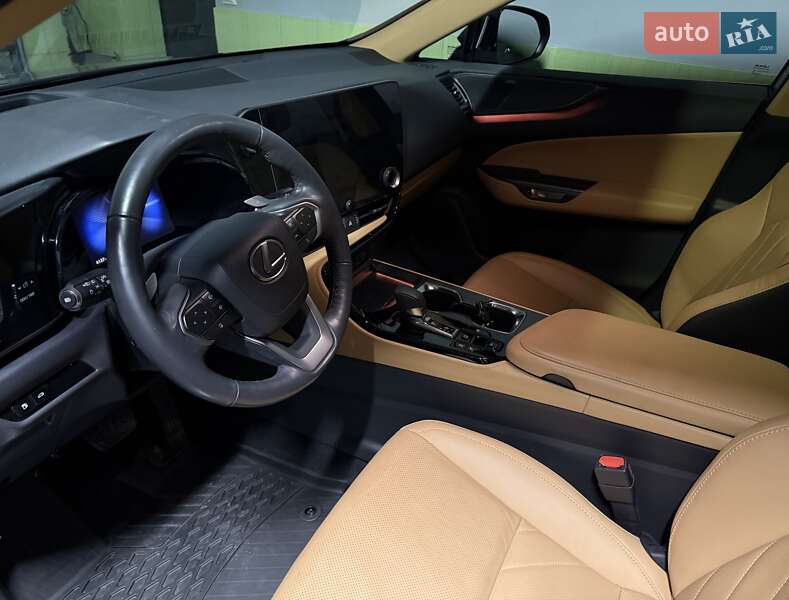 Позашляховик / Кросовер Lexus NX 2025 в Одесі