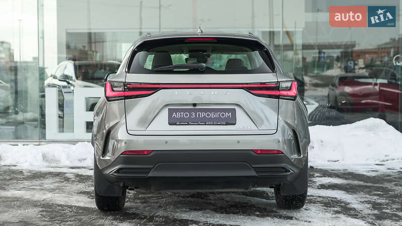 Позашляховик / Кросовер Lexus NX 2023 в Львові