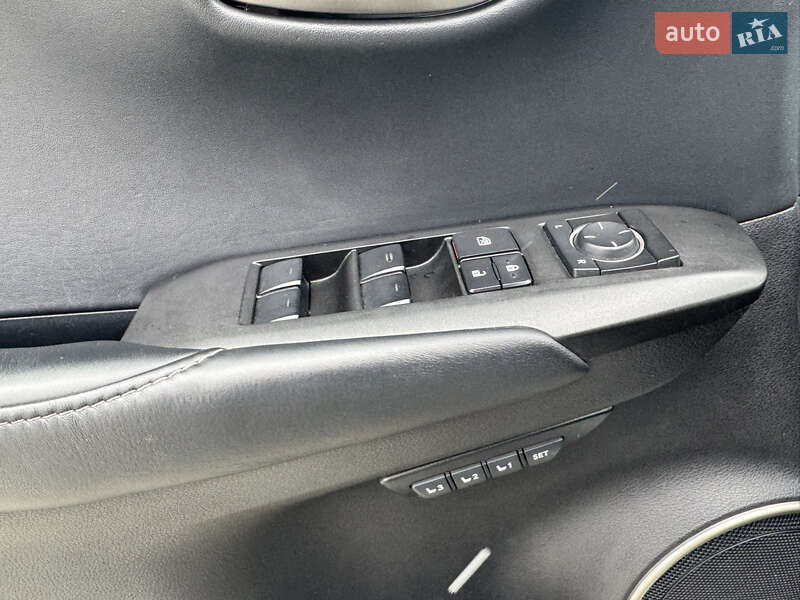 Внедорожник / Кроссовер Lexus NX 2015 в Киеве фото 34 Внедорожник / Кроссовер Lexus NX 2015 в Киеве