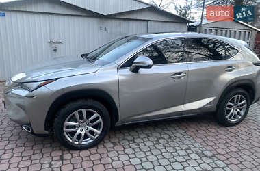 Внедорожник / Кроссовер Lexus NX 2015 в Луцке