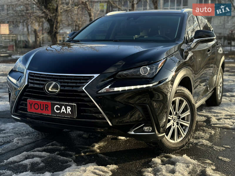 Lexus NX 2019