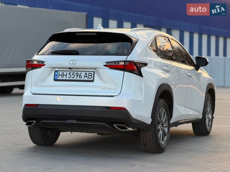 Внедорожник / Кроссовер Lexus NX 2016 в Одессе