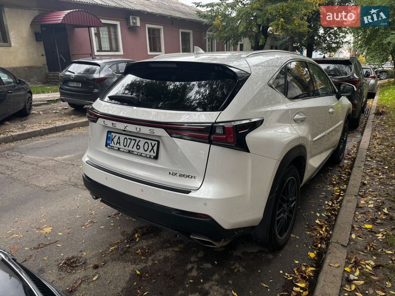 Внедорожник / Кроссовер Lexus NX 2016 в Одессе
