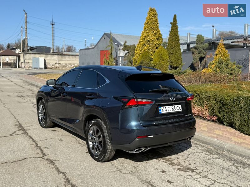 Позашляховик / Кросовер Lexus NX 2015 в Дніпрі