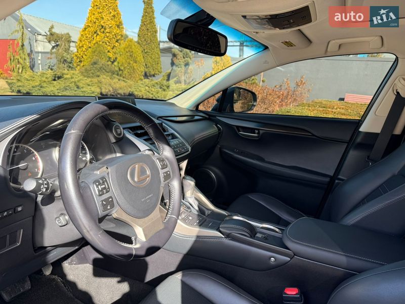 Позашляховик / Кросовер Lexus NX 2015 в Дніпрі