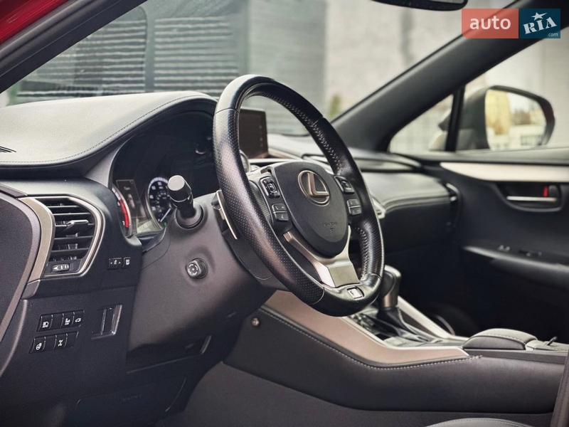 Внедорожник / Кроссовер Lexus NX 2017 в Киеве