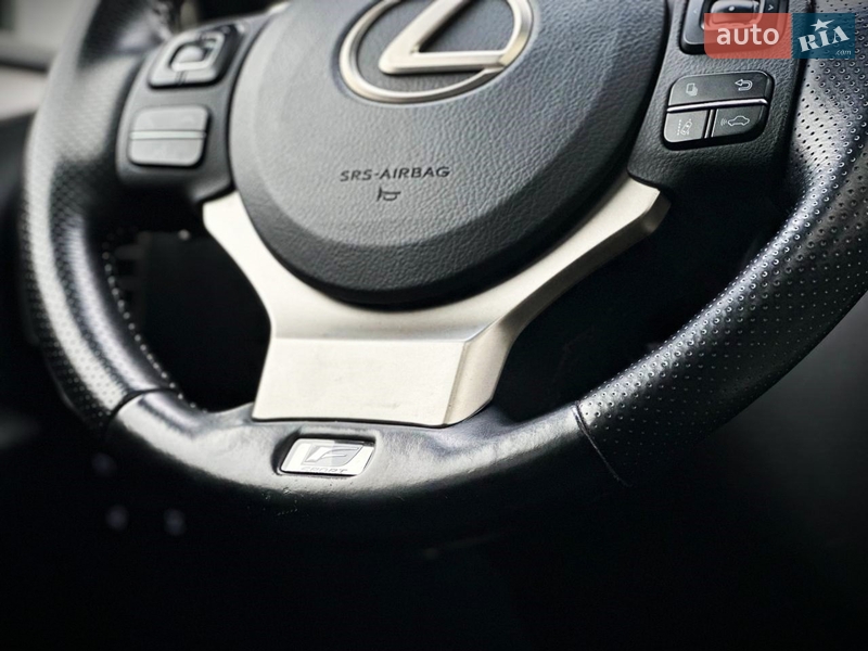 Внедорожник / Кроссовер Lexus NX 2017 в Киеве