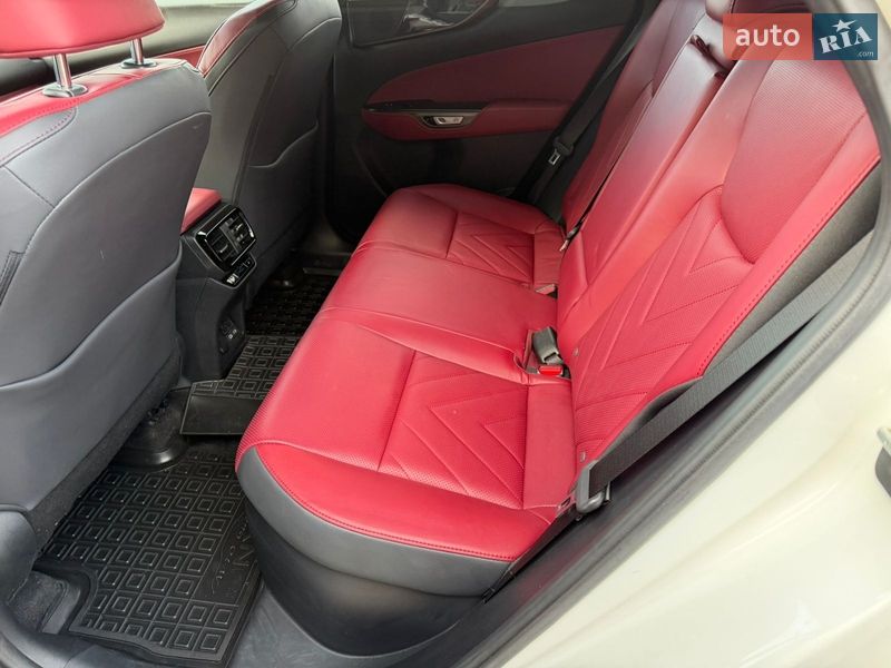 Позашляховик / Кросовер Lexus NX 2024 в Харкові