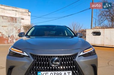 Позашляховик / Кросовер Lexus NX 2022 в Кривому Розі