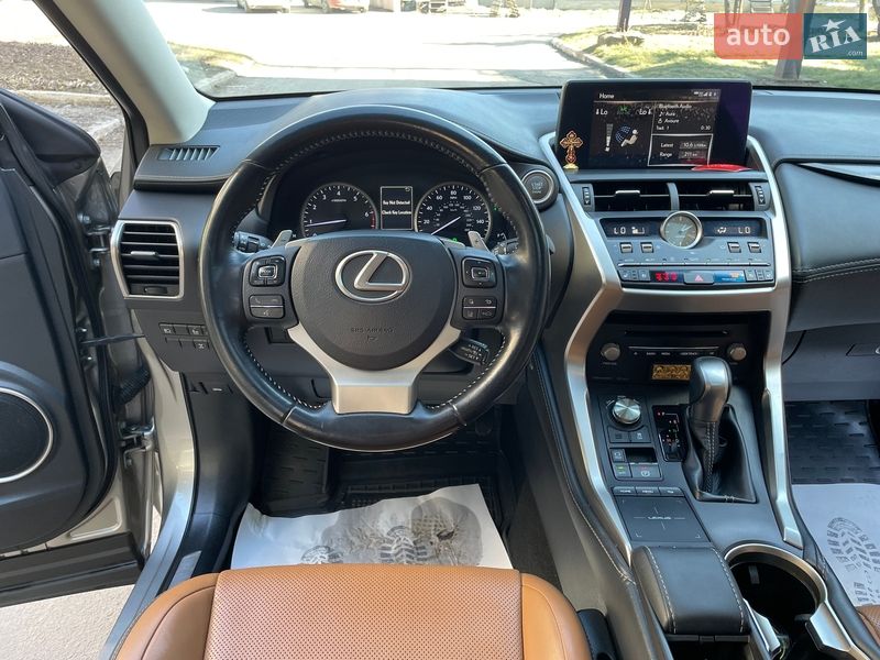 Позашляховик / Кросовер Lexus NX 2018 в Вінниці