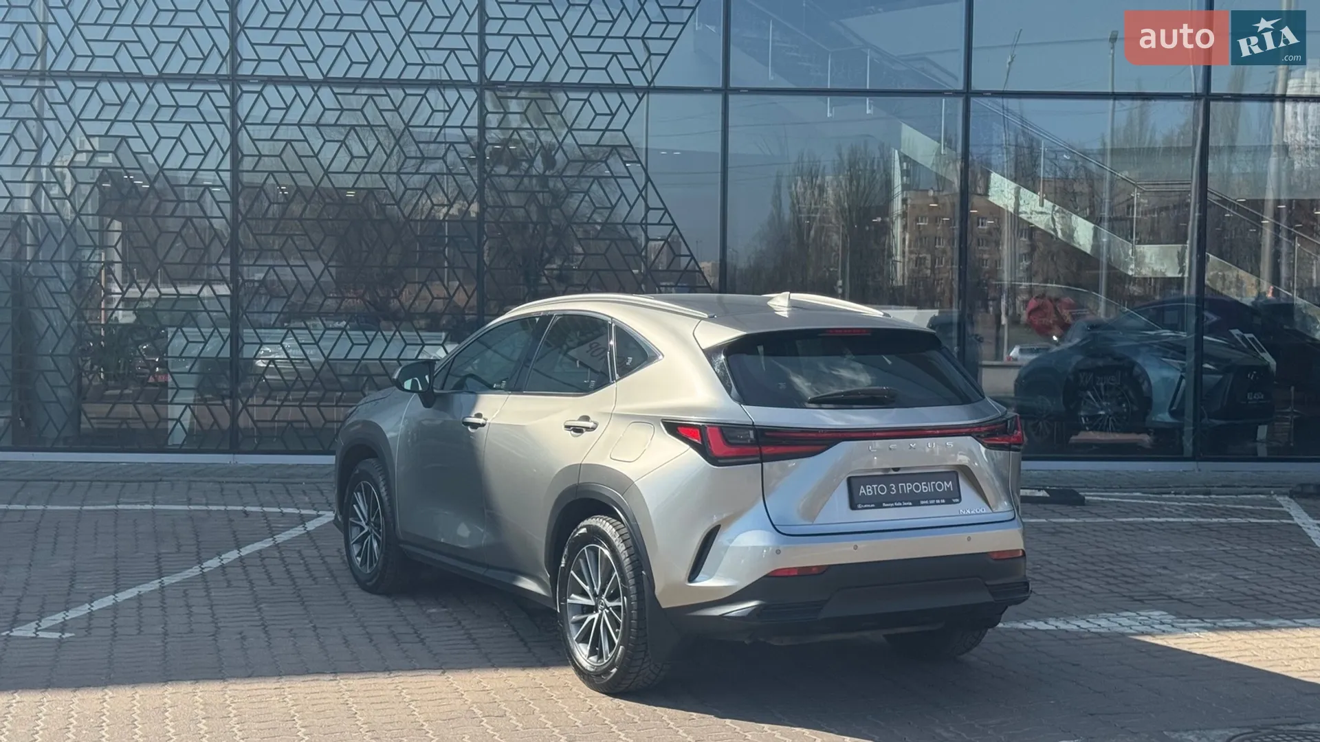 2022 Lexus NX - мініатюра 2