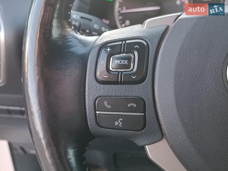 Позашляховик / Кросовер Lexus NX 2017 в Харкові