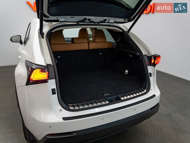 Внедорожник / Кроссовер Lexus NX 2016 в Киеве фото 7 Внедорожник / Кроссовер Lexus NX 2016 в Киеве