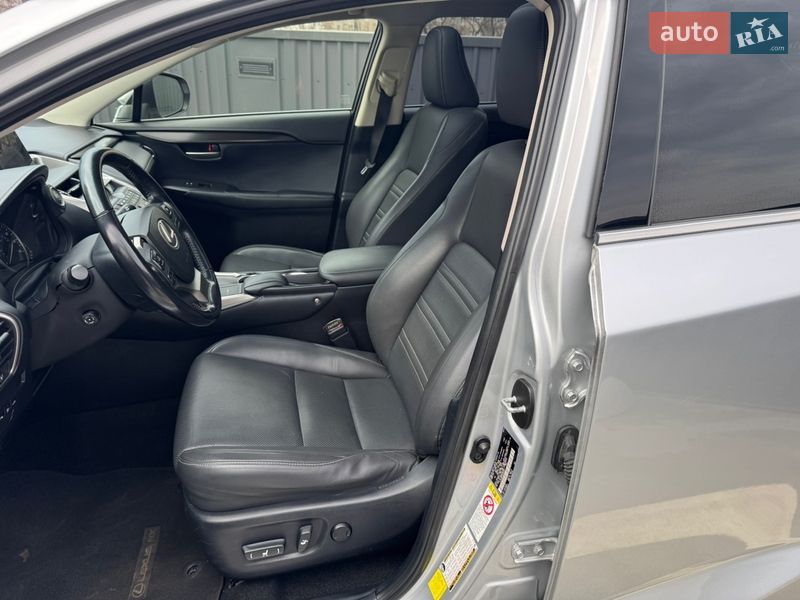 Внедорожник / Кроссовер Lexus NX 2015 в Киеве