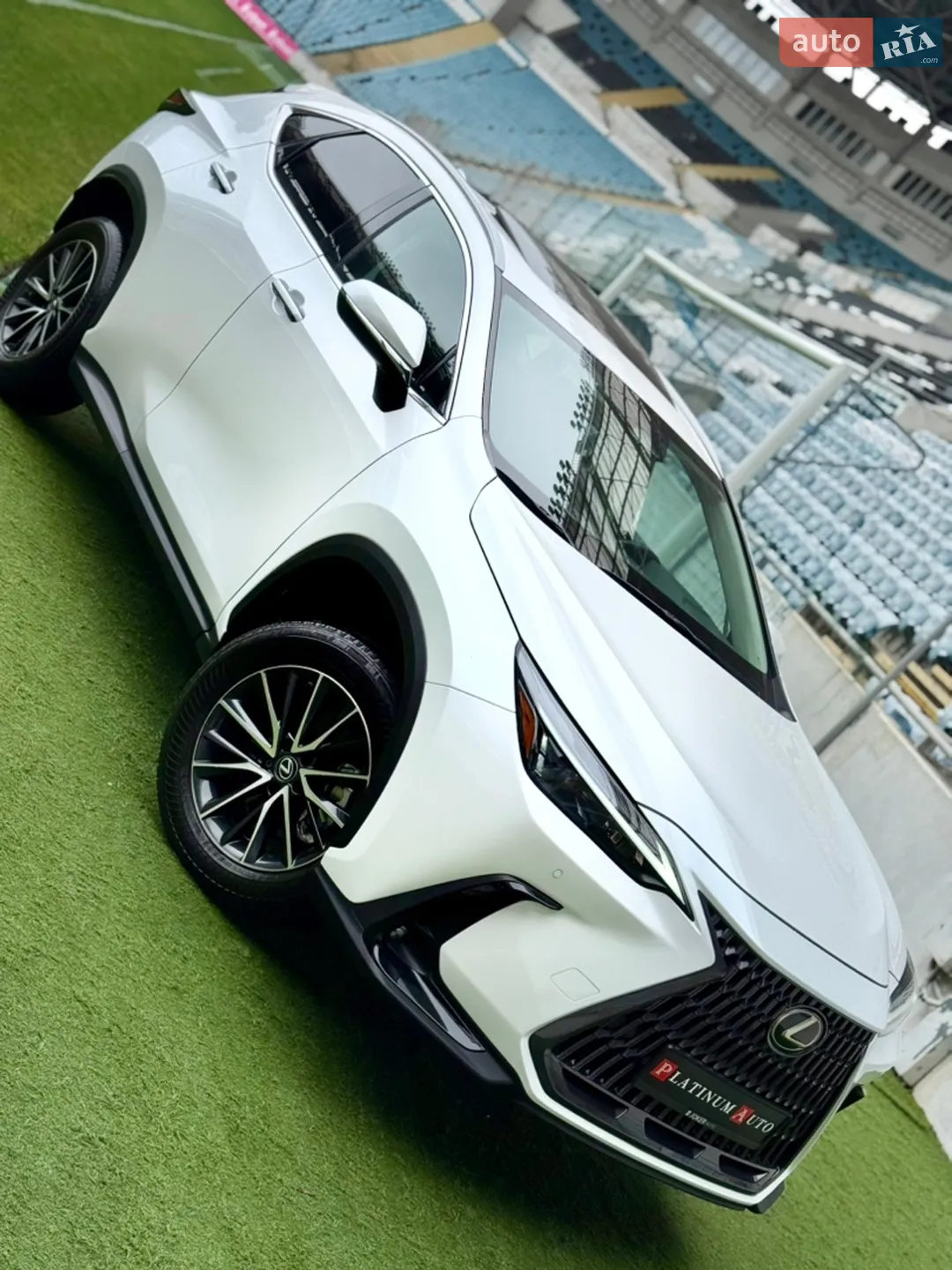 2022 Lexus NX - мініатюра 8