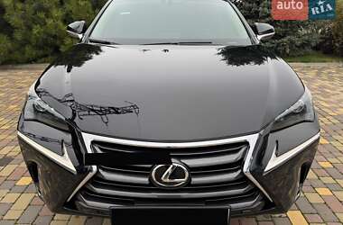 Позашляховик / Кросовер Lexus NX 2016 в Дніпрі