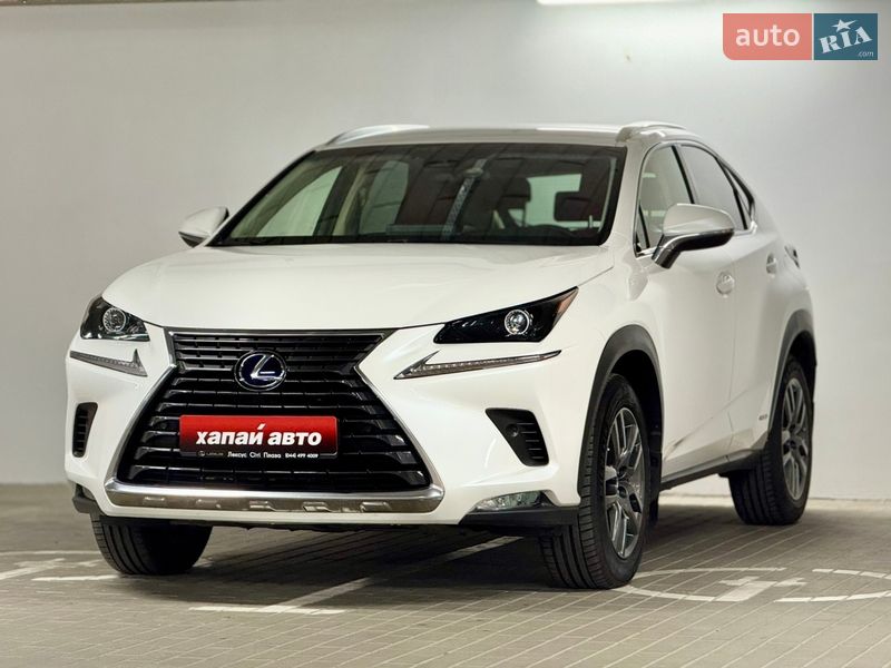 Lexus NX 2019