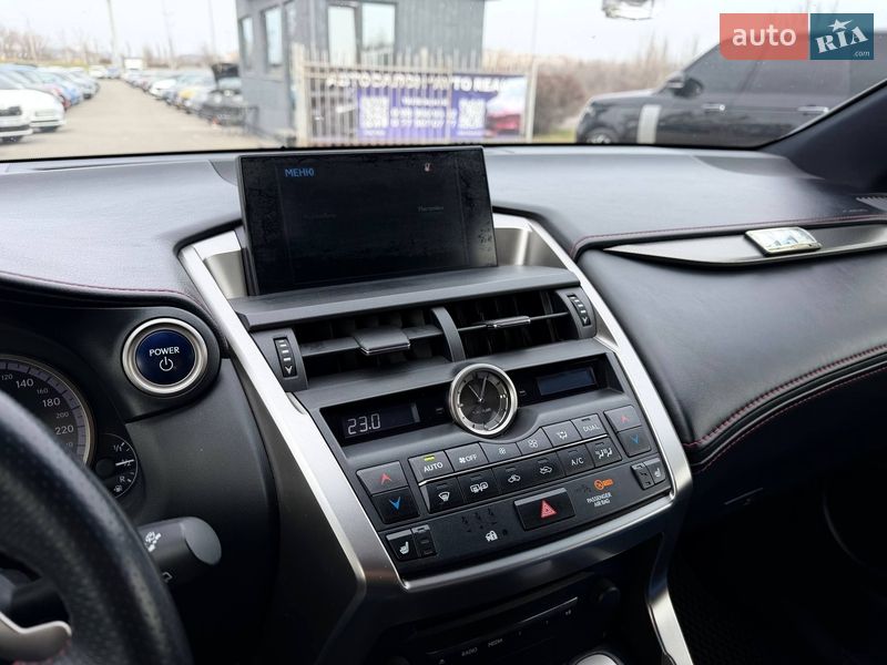 Позашляховик / Кросовер Lexus NX 2015 в Кривому Розі