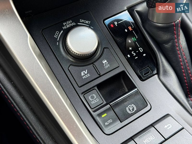 Позашляховик / Кросовер Lexus NX 2015 в Кривому Розі