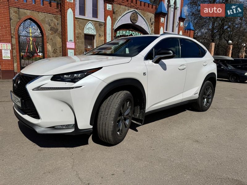 Позашляховик / Кросовер Lexus NX 2015 в Кропивницькому
