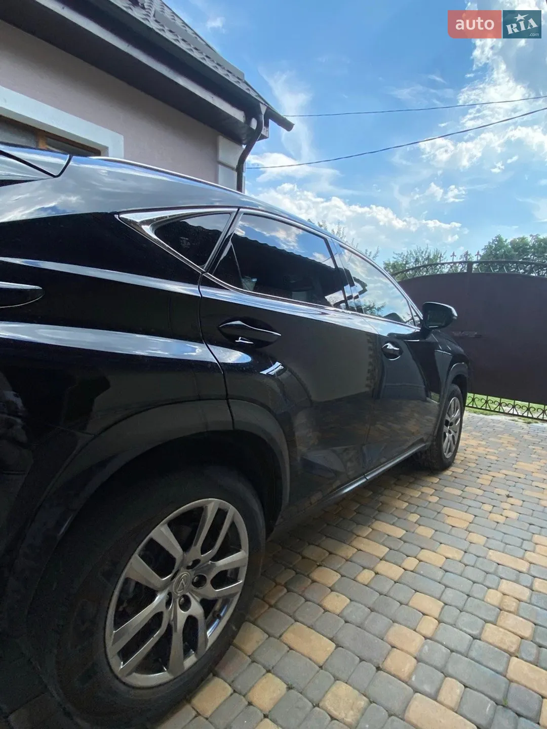 2015 Lexus NX - мініатюра 2