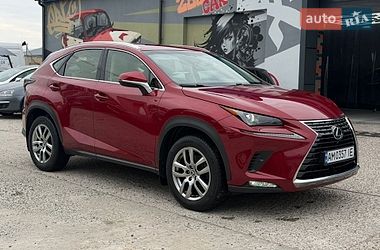Внедорожник / Кроссовер Lexus NX 2017 в Житомире