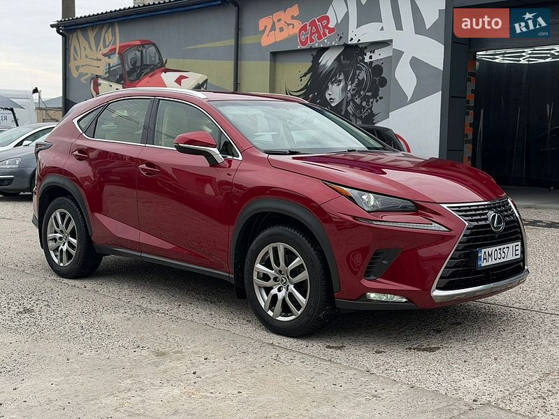 Внедорожник / Кроссовер Lexus NX 2017 в Житомире