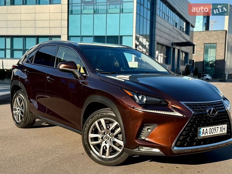 Lexus NX 2018