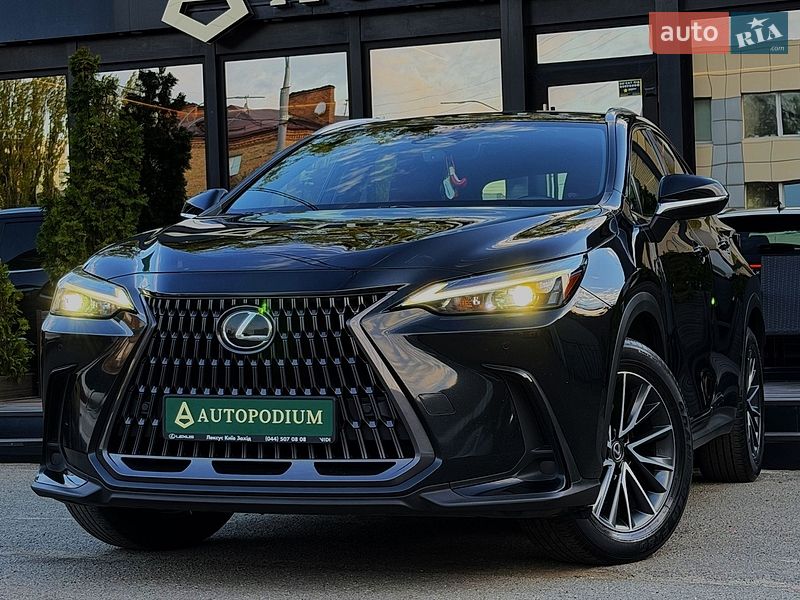 Lexus NX 2023