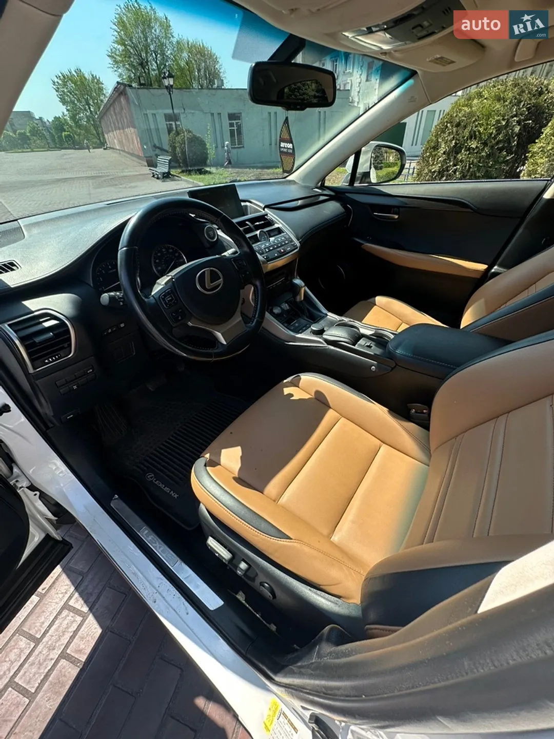 2017 Lexus NX - мініатюра 12
