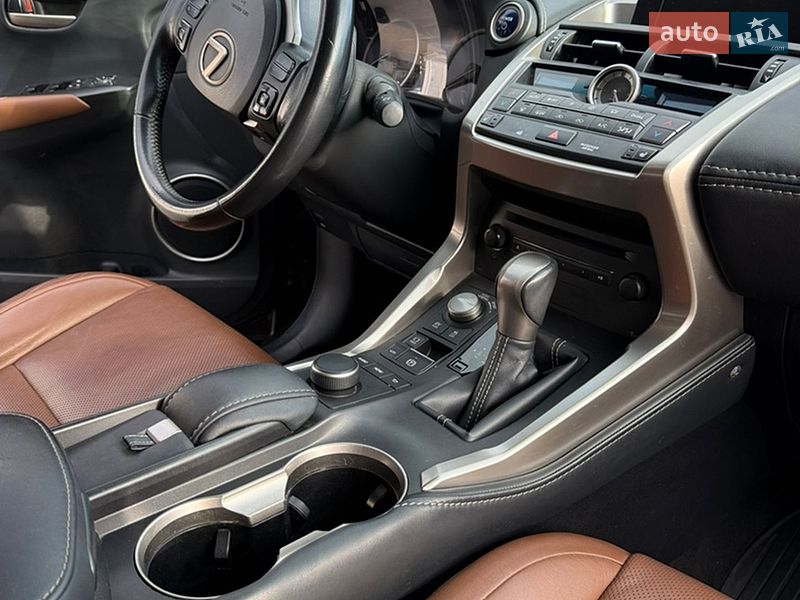 Позашляховик / Кросовер Lexus NX 2015 в Києві фото 14 Позашляховик / Кросовер Lexus NX 2015 в Києві